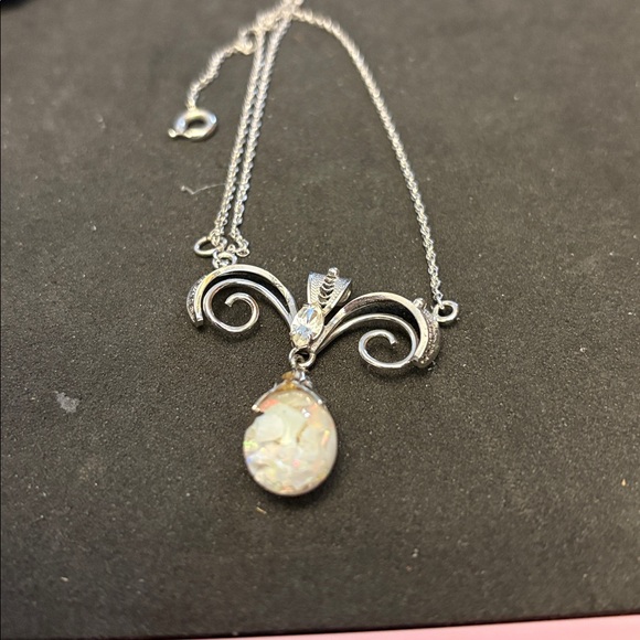 Elegant Sterling Silver Floating Opal Pendant Necklace - Picture 7 of 9